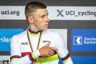 Remco Evenepoel a remporté le titre mondial du contre-la-montre lors des Championnats du monde de Zurich en septembre (archives). KEYSTONE/MICHAEL BUHOLZER
